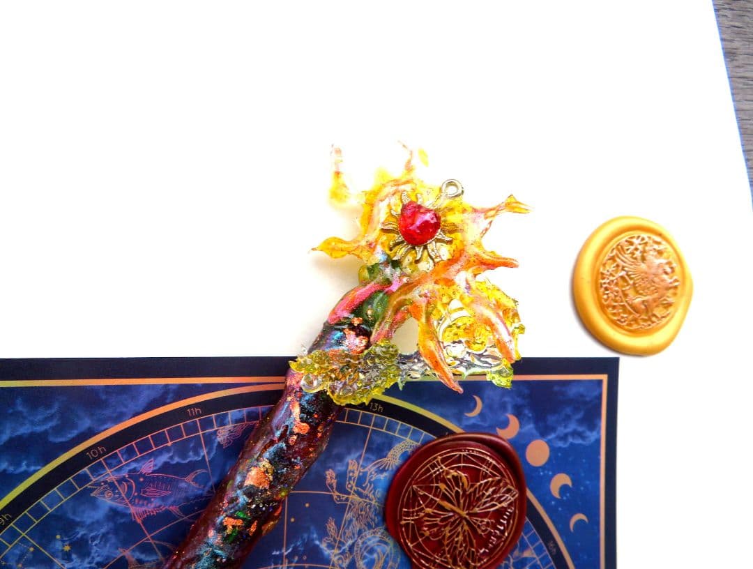 *＊*太陽の灯火*＊*　魔導具　魔法のガラスレジンペン　魔法の杖