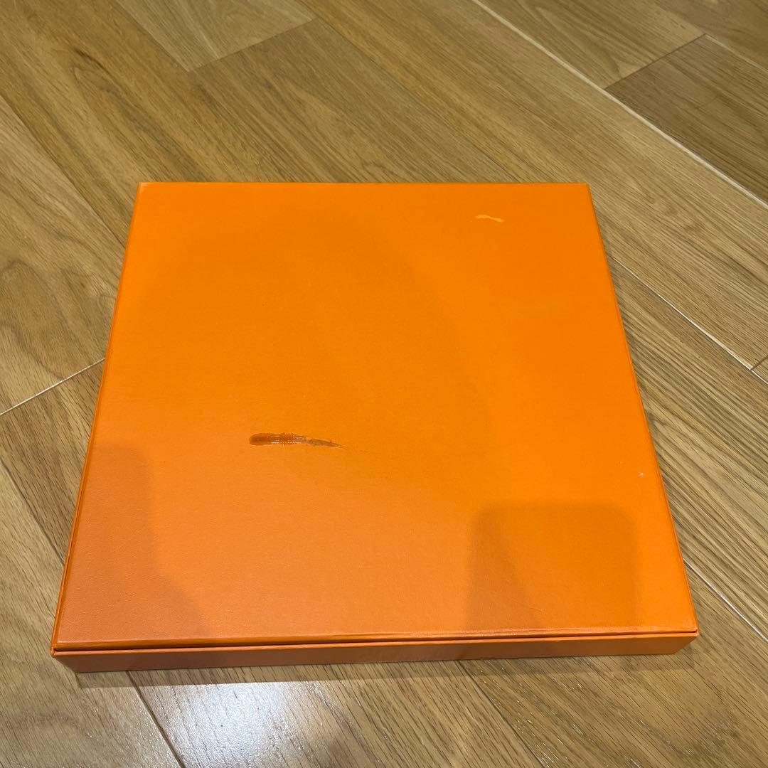 HERMES Jardin des Délices 丸皿　エルメス新品未使用