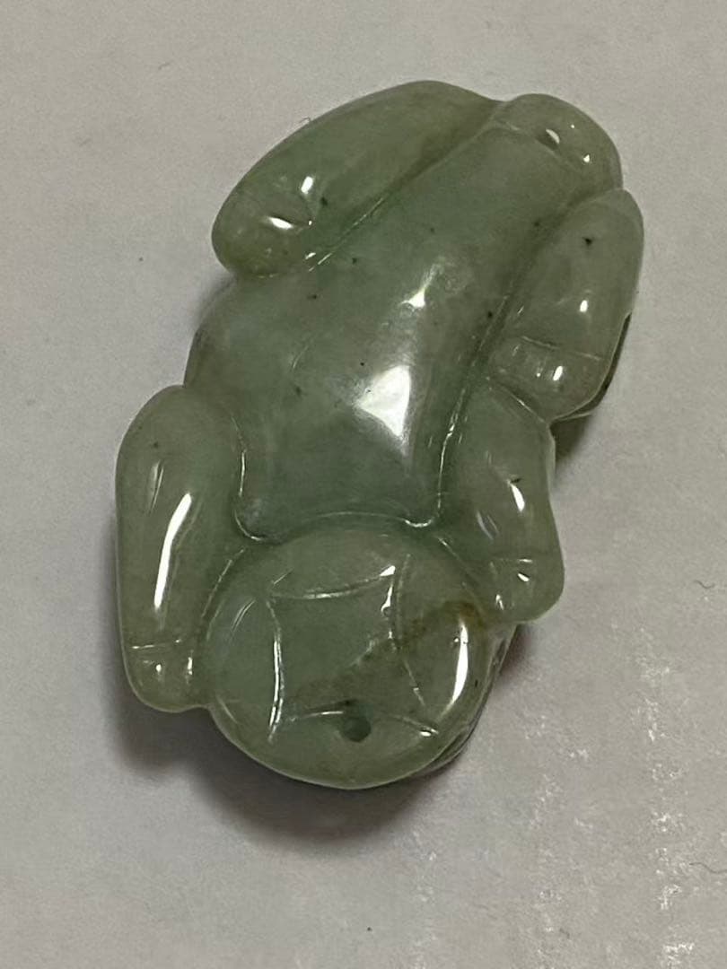 天然石 翡翠 彫刻ビルマ產 翡翠貔貅 ペンダント　装飾品 中国美術