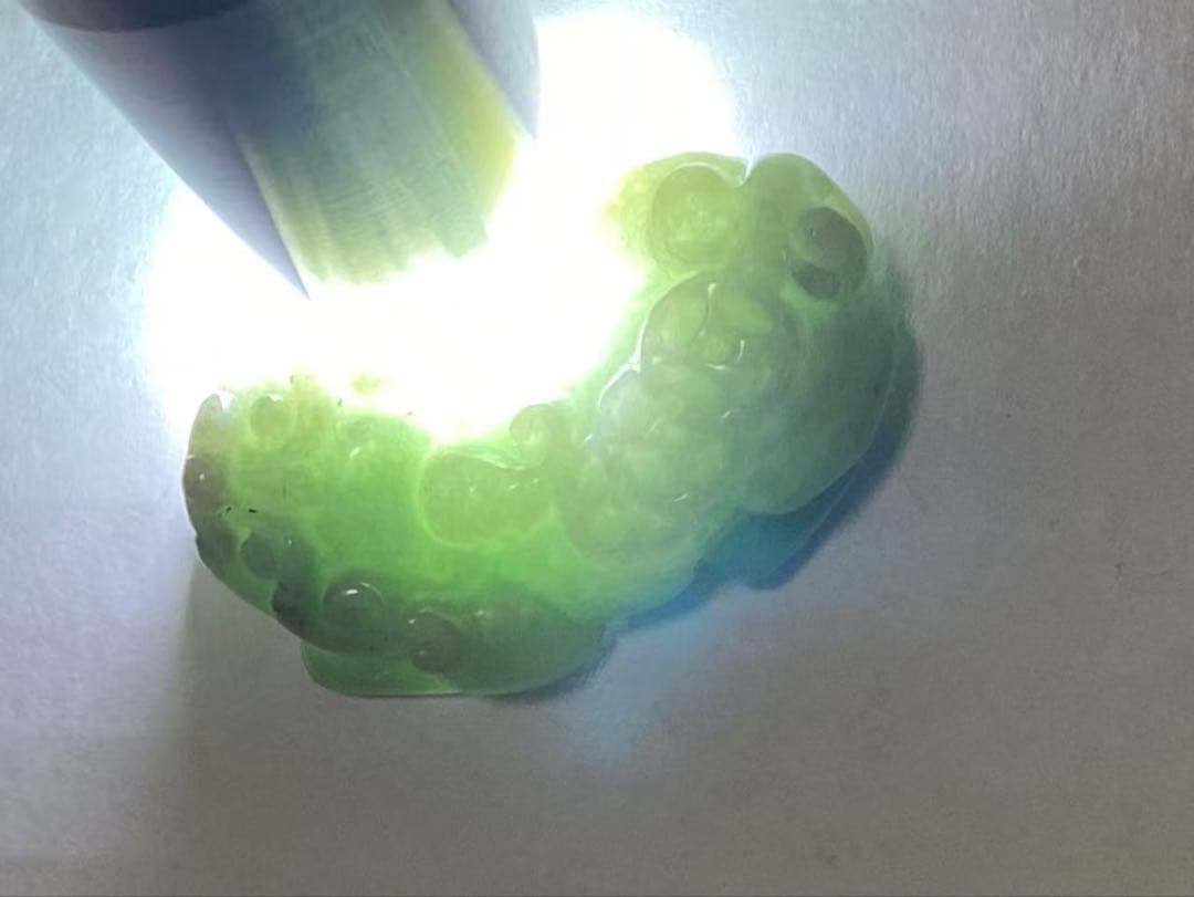 天然石 翡翠 彫刻ビルマ產 翡翠貔貅 ペンダント　装飾品 中国美術