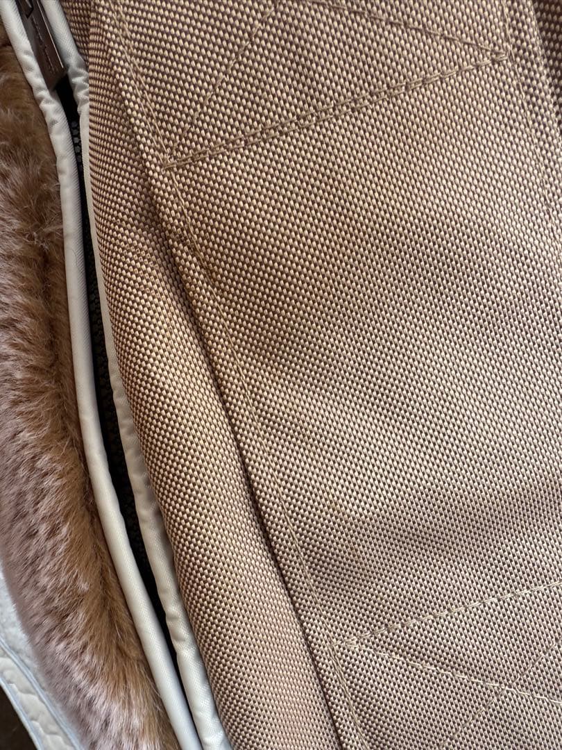 SI ambient lounge グレー ファー 円形クッション