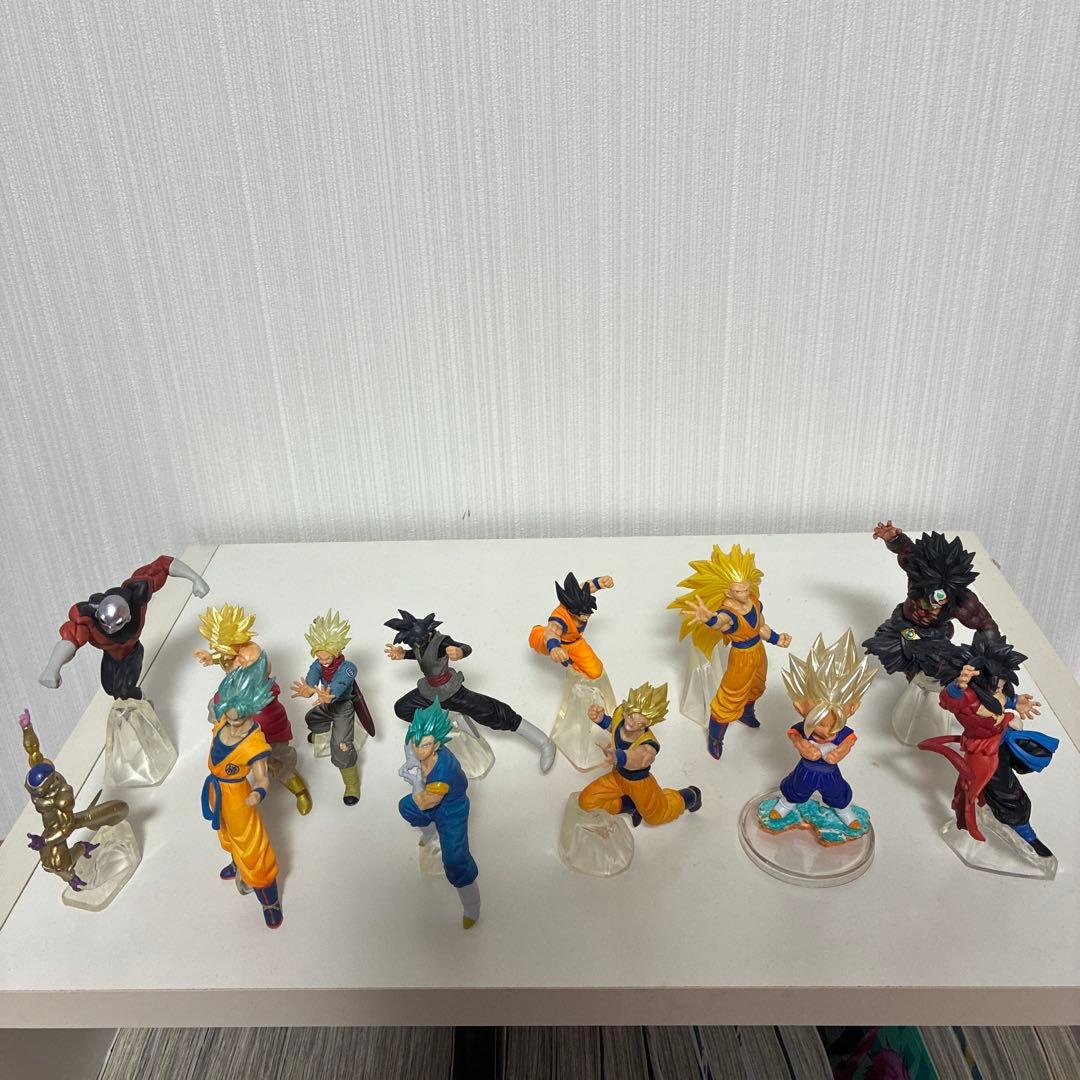 ドラゴンボールフィギュア&ドラゴンボール色紙12枚