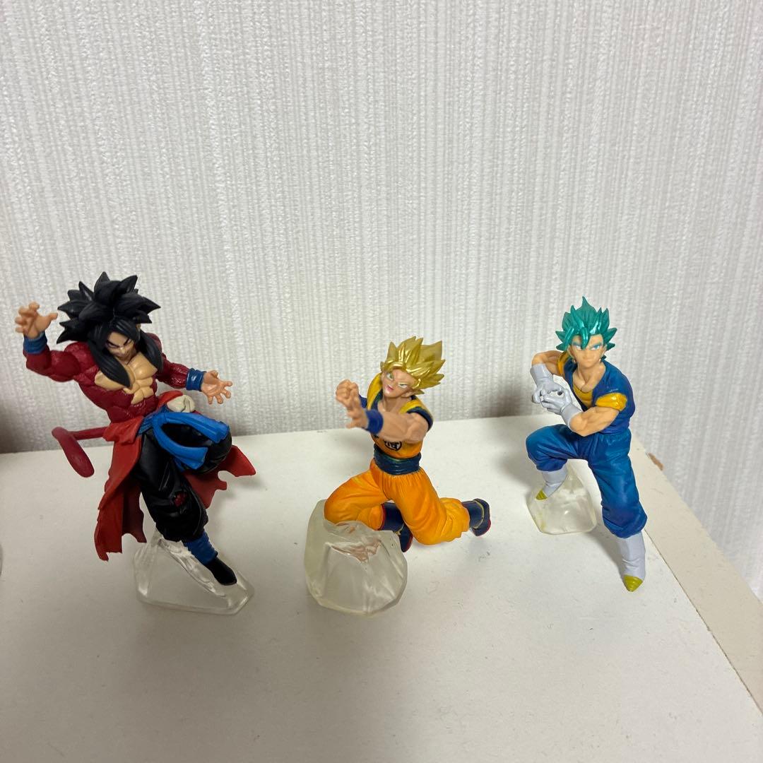 ドラゴンボールフィギュア&ドラゴンボール色紙12枚