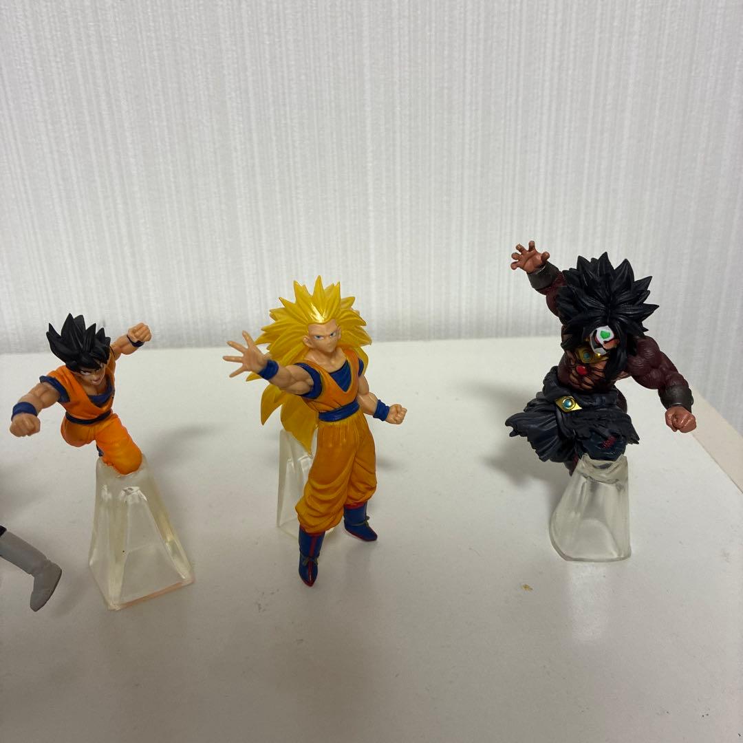 ドラゴンボールフィギュア&ドラゴンボール色紙12枚