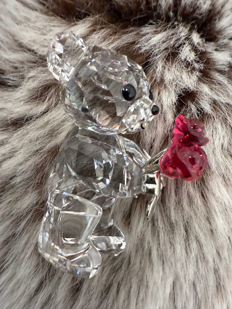 スワロフスキー　ベア　くま