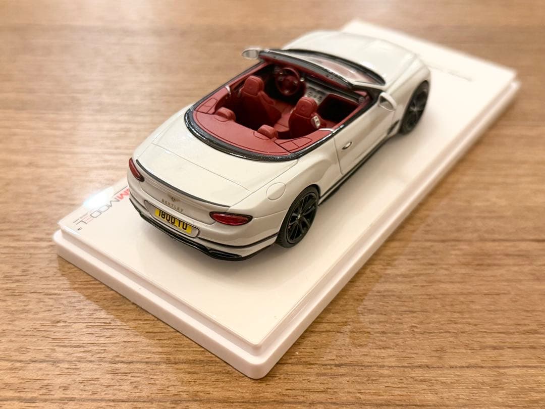中古品 希少！1/43 TSMモデル ベントレー コンチネンタルGT ホワイト
