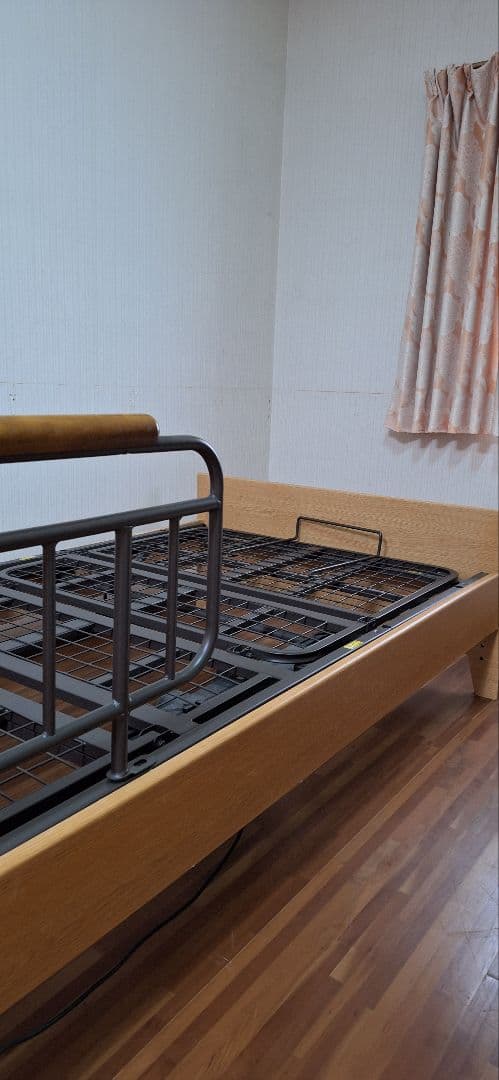 グランツ電動ベッド シングル 手すり付き 【引取限定】