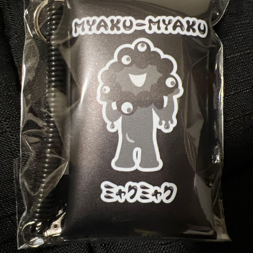 新作】 ミャクミャク マルチケース Bチョコレート 5個入り 黒 万博