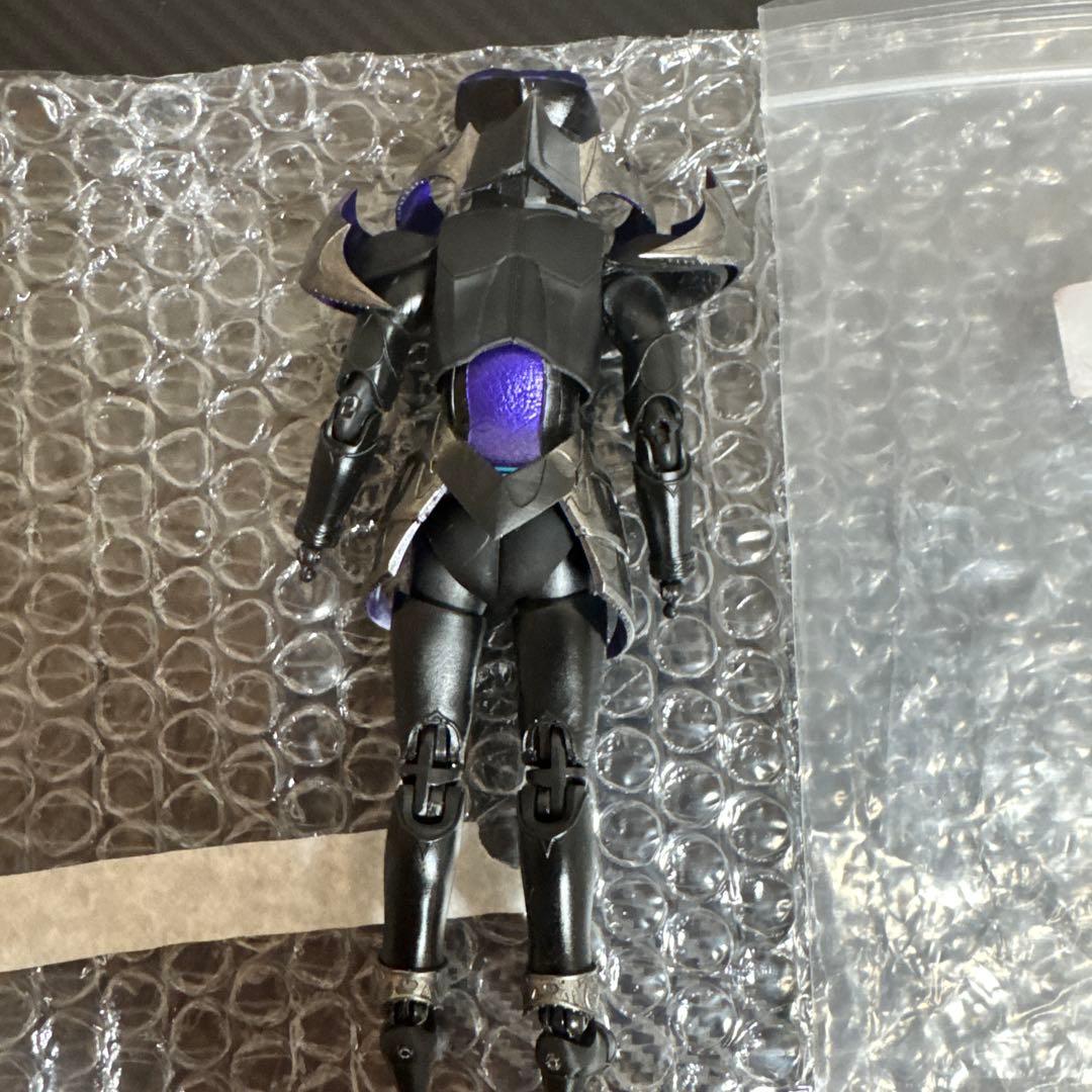 S.H.Figuarts 真骨彫 仮面ライダーダークキバーラ カスタム