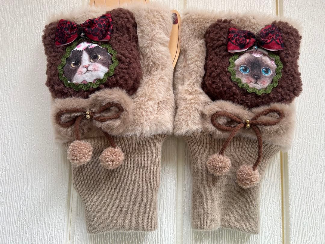 ハンドメイド　コヤンイサムチョン♡猫ちゃん❣️スマホクリーナー♡手袋❣️