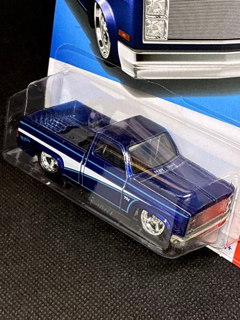 スーパートレジャーハント '83 CHEVY SILVERADO™ホットウィール