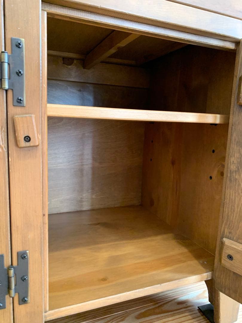 アンファン enfant 食器棚　カントリー　　廃盤品