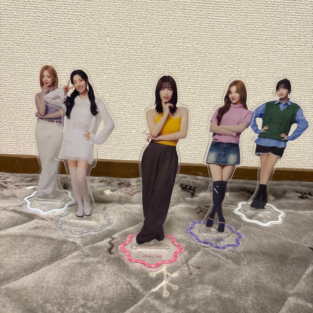 TWICE アクリルスタンド - メルカリ