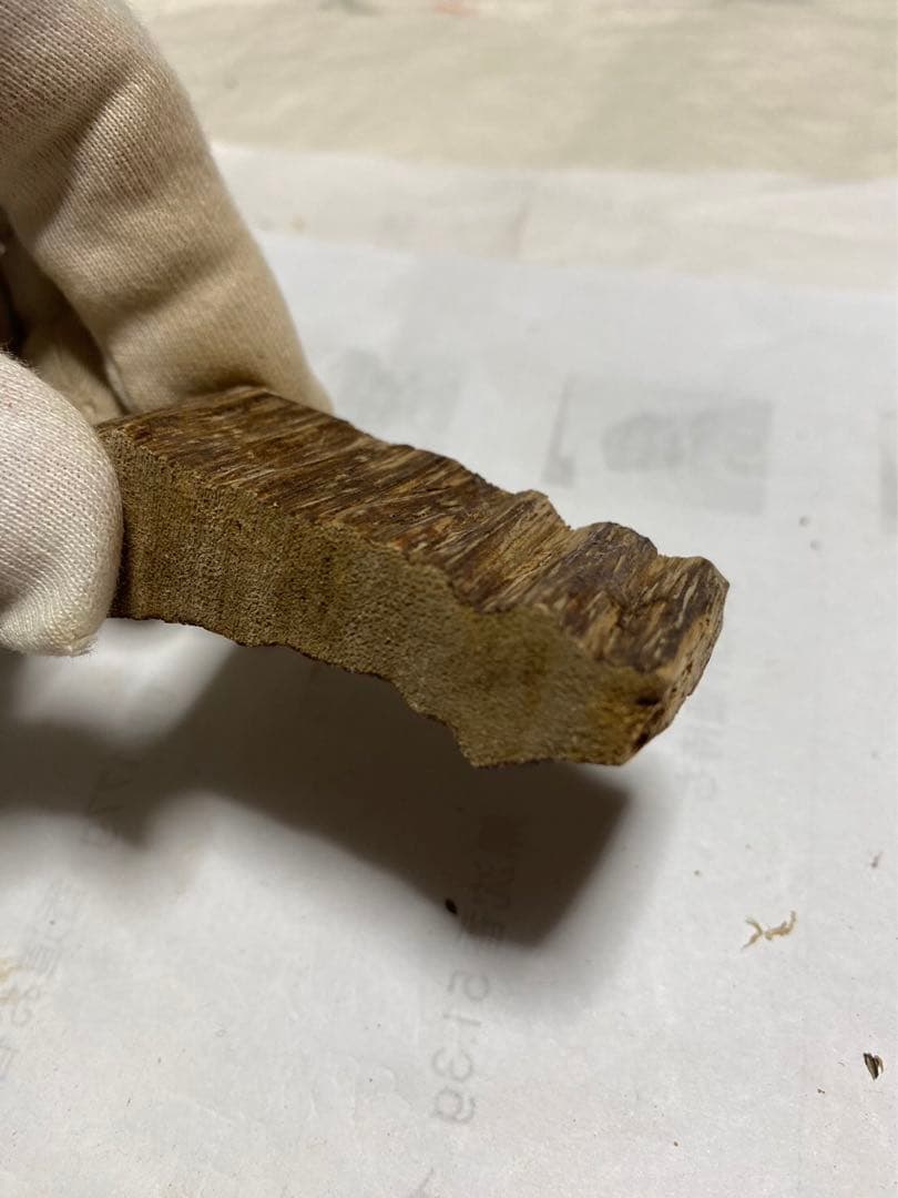 ベトナム産高品質沈香伽羅10.43g 香道聞香用六国五味　香木