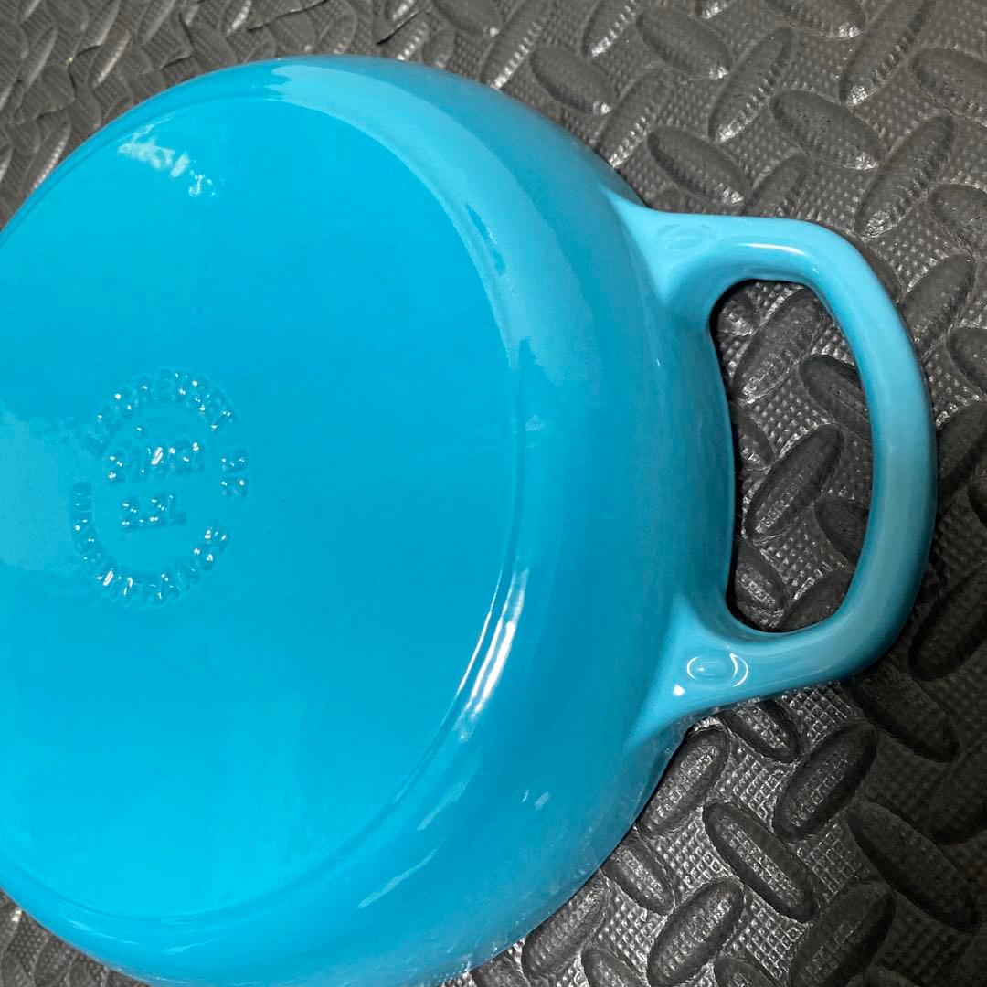 ル・クルーゼ シグニチャー ビュッフェキャセロール 26cm