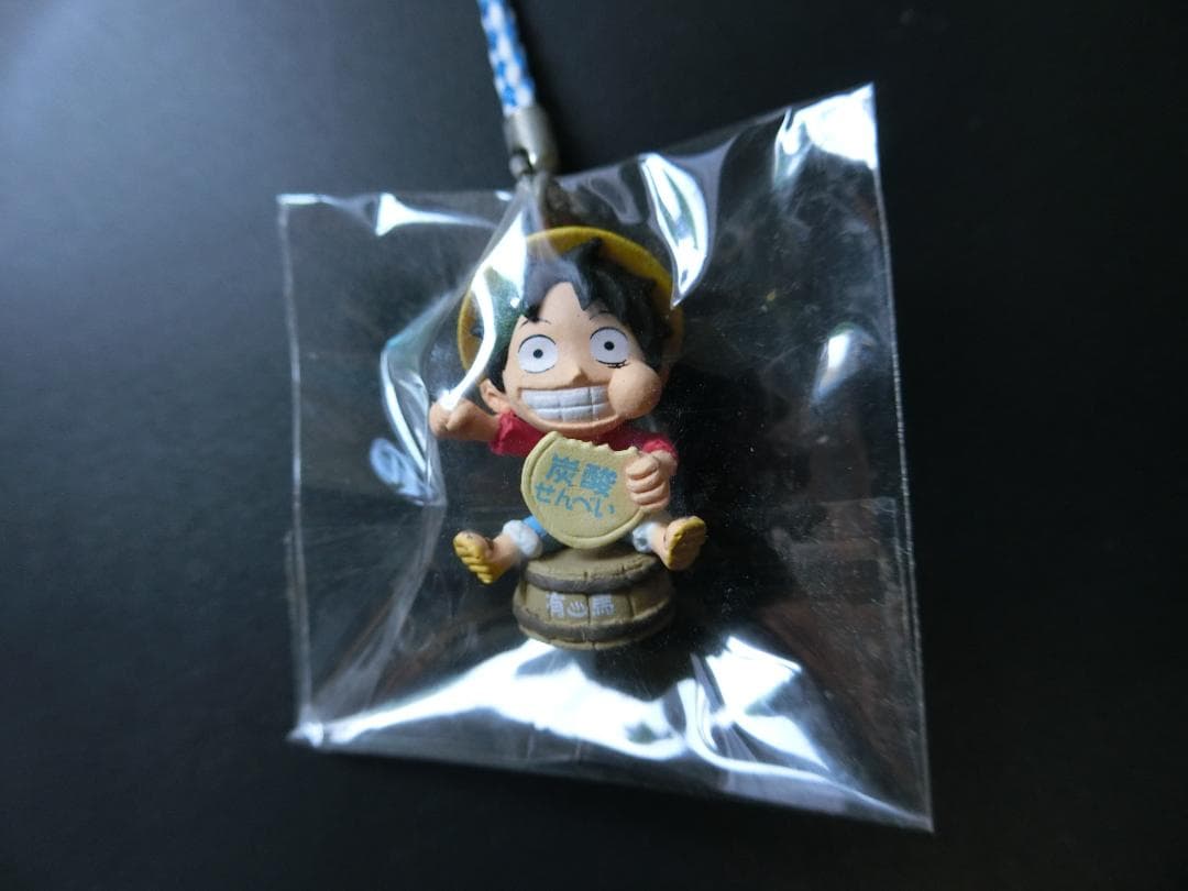 星野源 ワンピースご当地ルフィ＆エースストラップ　46個セット