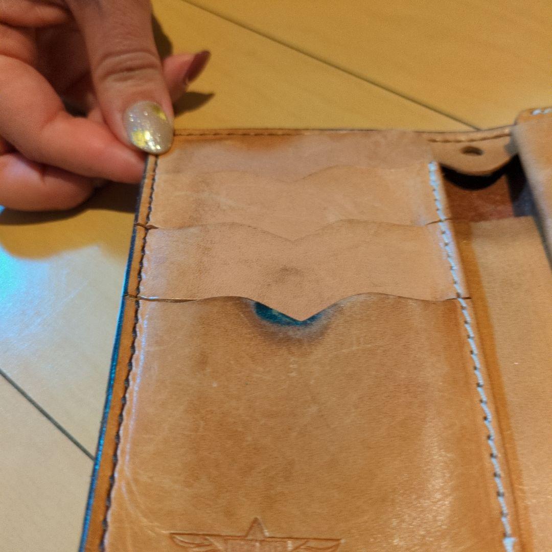 カービングレザー製花模様財布