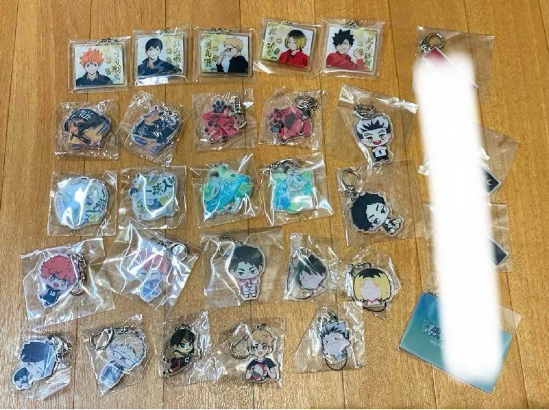 ハイキュー グッズ 缶バッジ キーホルダー まとめ売り
