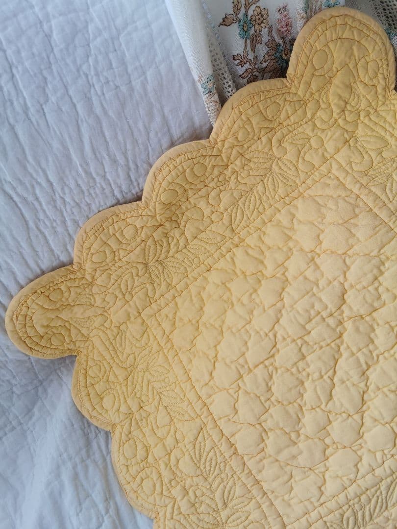 ヴィンテージ フランス 手縫いブティ クッションカバー ハンドメイド イエロー