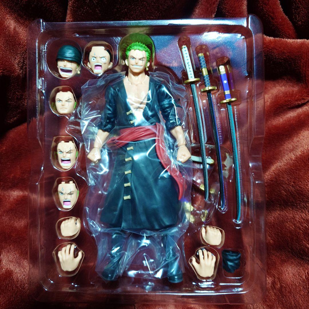 S.H.Figuarts ロロノア・ゾロ -鬼ヶ島討入-