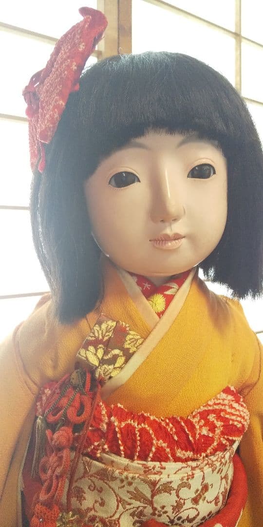 美しい市松人形