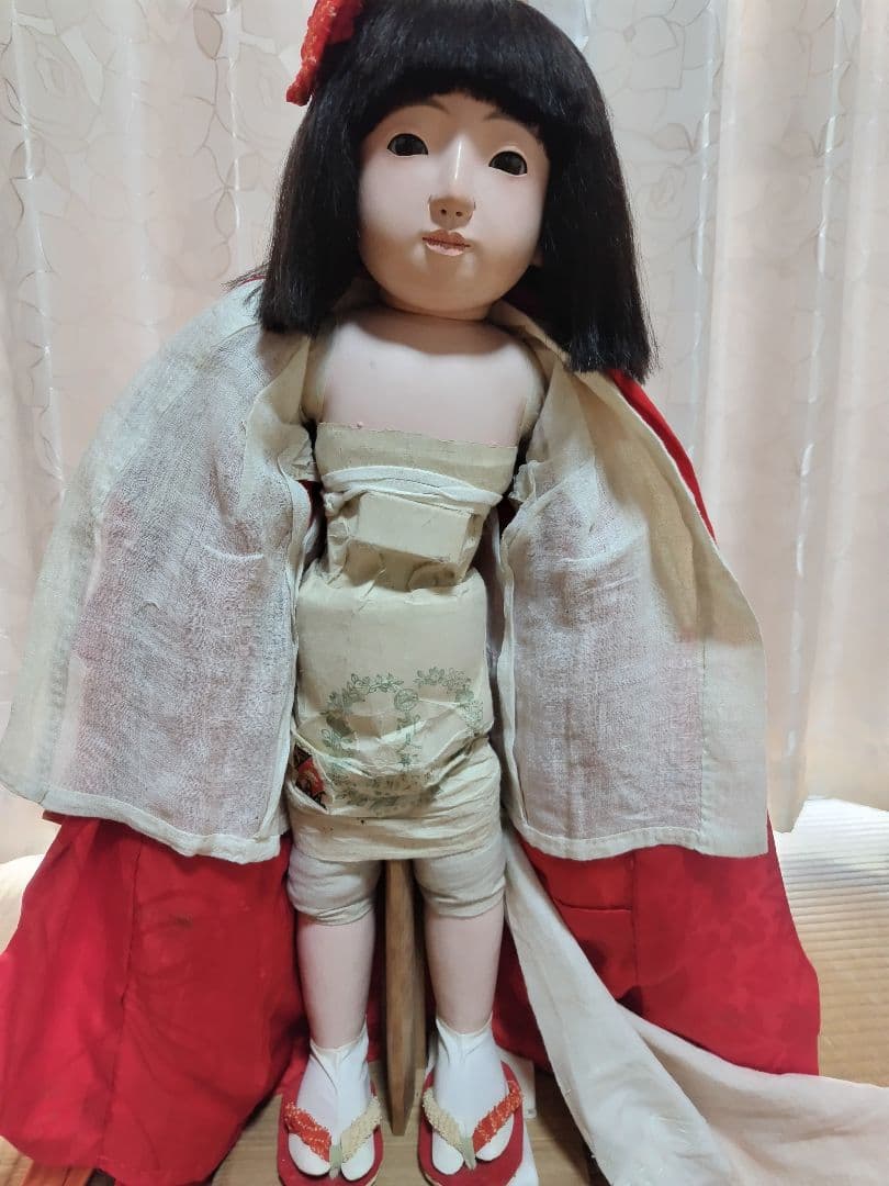 美しい市松人形