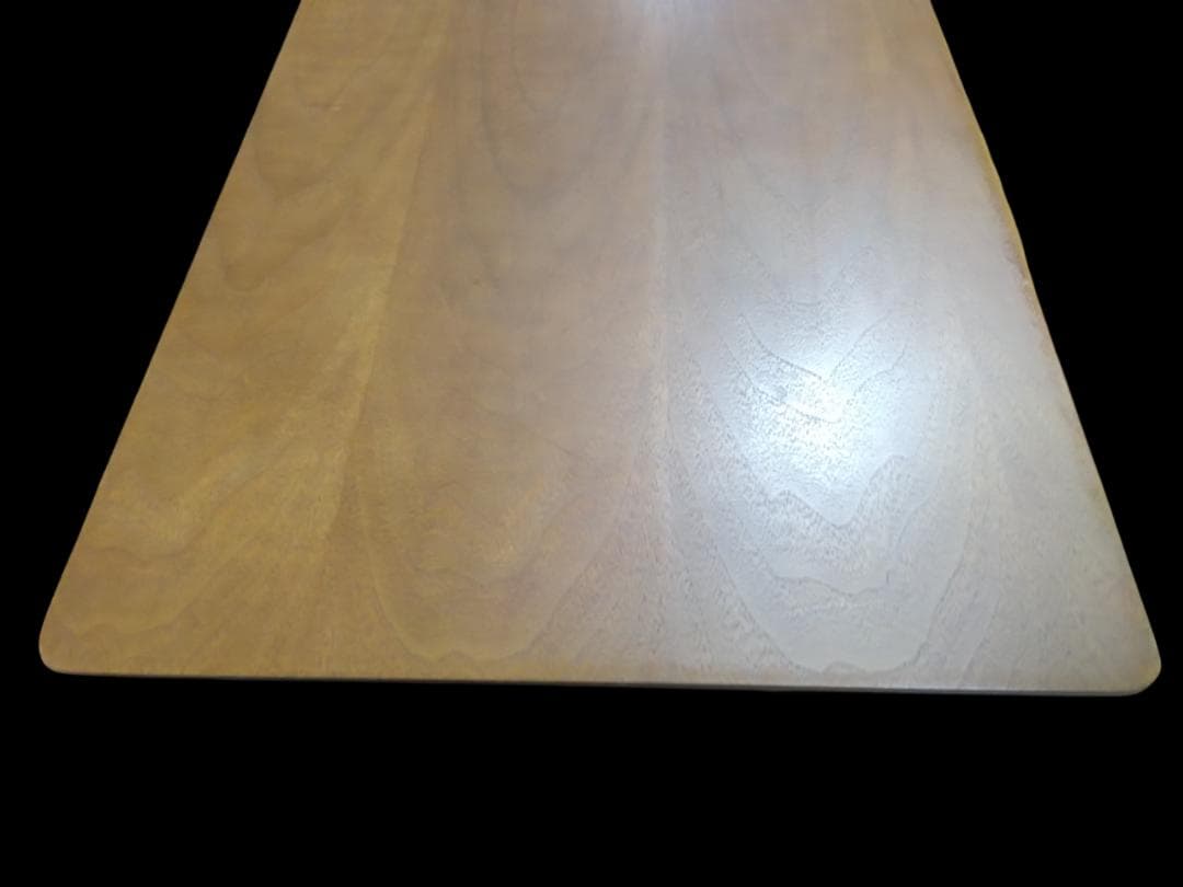 直接取引 Emo リビングテーブル