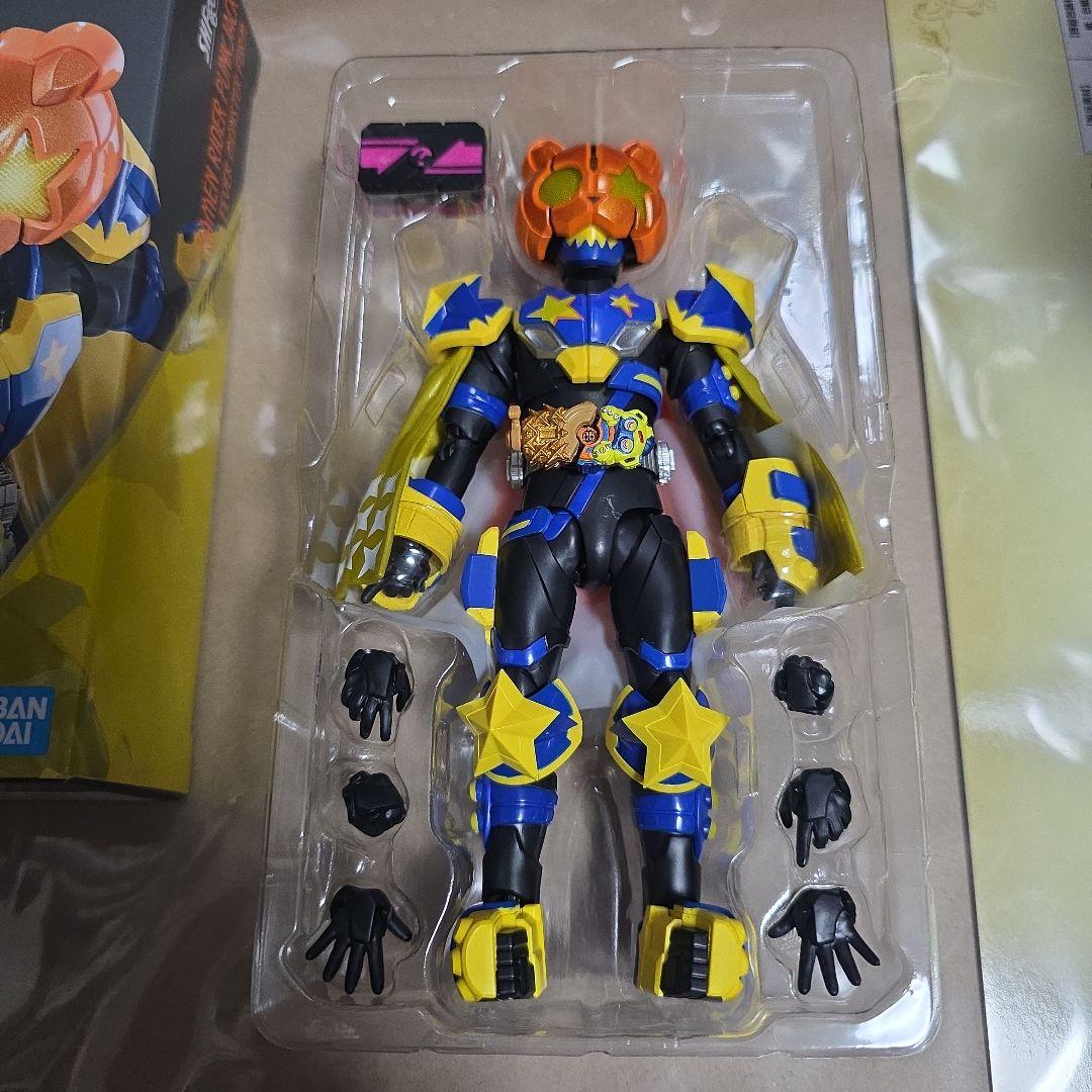 SH Figuarts 仮面ライダーパンクジャック フィーバーモンスターフォーム