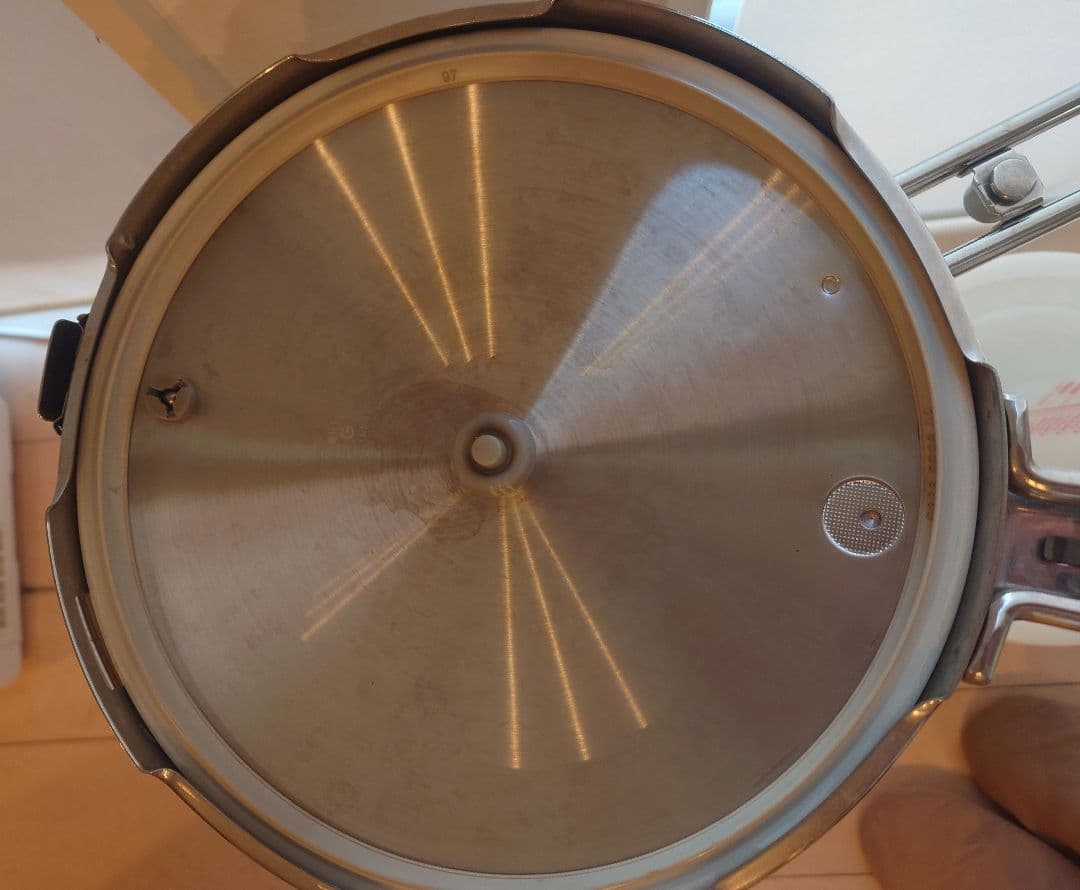 PERFECT KITCHEN タッパーウェア圧力鍋5.0L