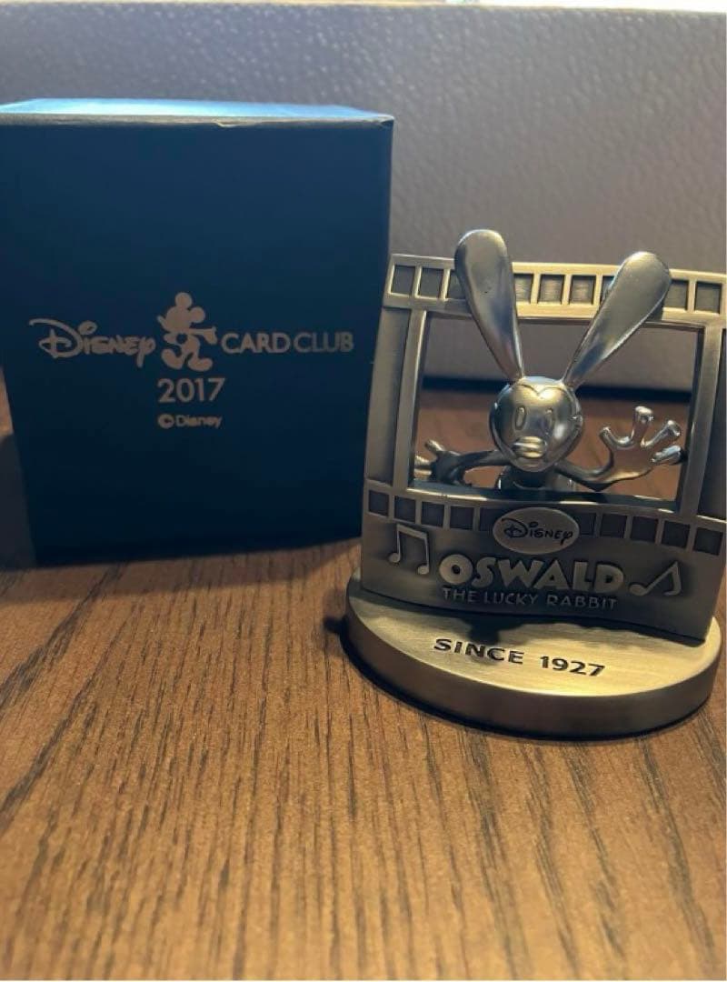 Disney JCBカードクラブ ペーパーウェイト 2010 15 16 17