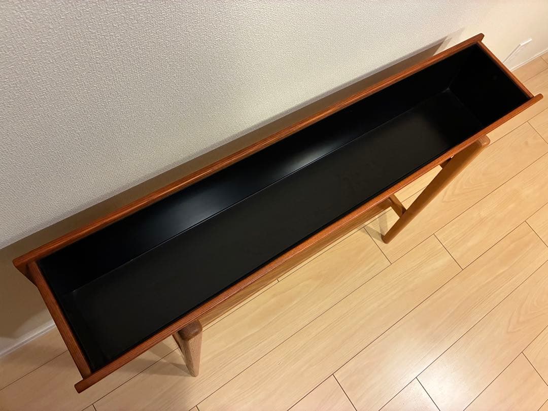 H.W.F PLANTER STAND”HIGH“