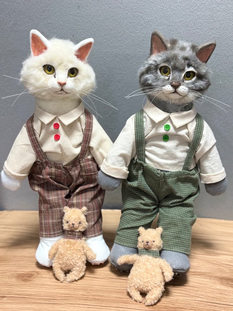 A 仲良し2匹のアートドール　【ハンドメイド】猫　ぬいぐるみ　羊毛フェルト