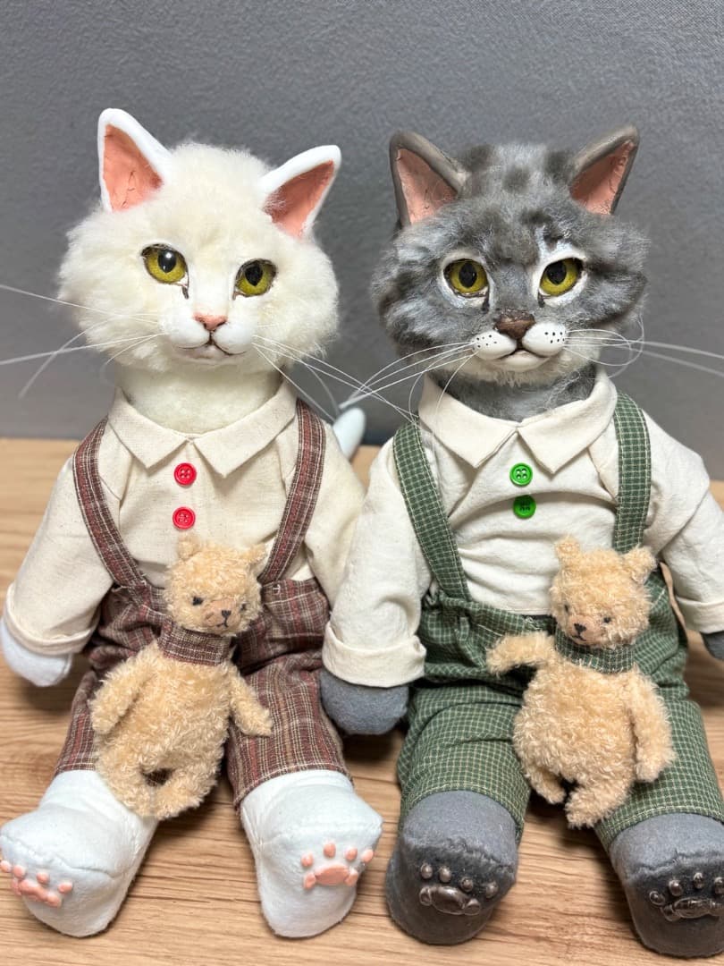 A 仲良し2匹のアートドール　【ハンドメイド】猫　ぬいぐるみ　羊毛フェルト