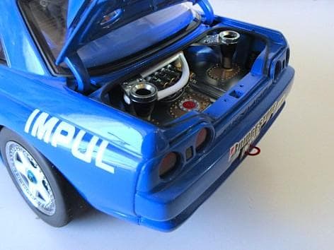 特価 AUTOart 1/18 日産 スカイライン GT-R 星野一義サイン入り - メルカリ