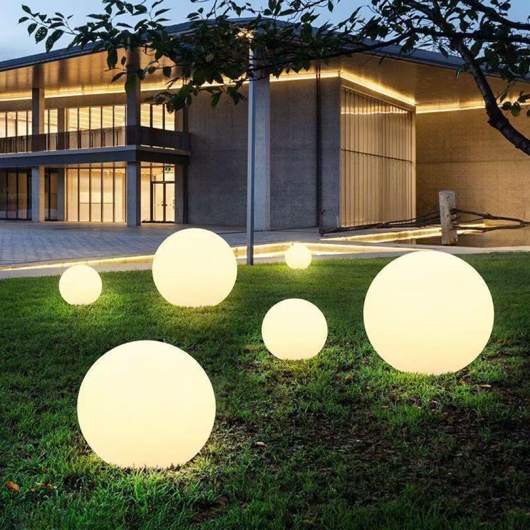 ソーラー式球形ライト 色変化 led イルミネーション　青　赤　黄色　白　ピンク