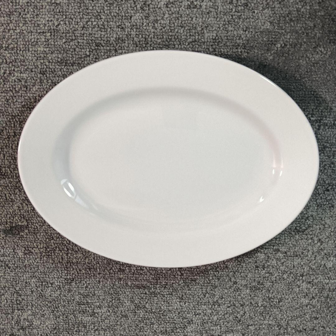未使用 ホワイトオーバルプレート 8枚セット 倉庫保管品