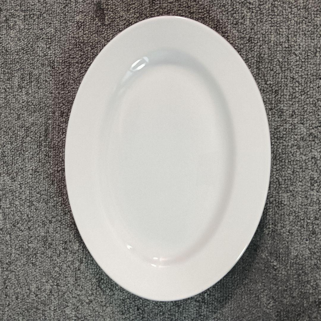 未使用 ホワイトオーバルプレート 8枚セット 倉庫保管品