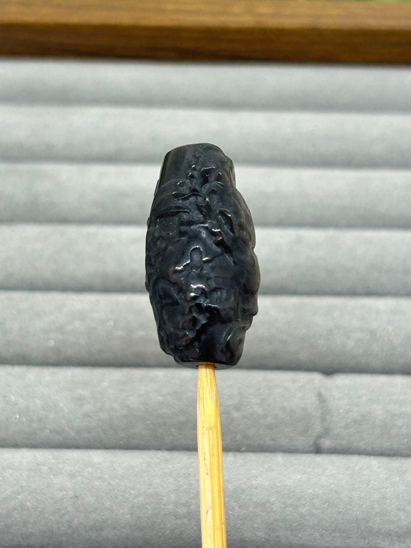 天然石シルバーオブシディアンパーツ　ドラゴン天珠　No.2215