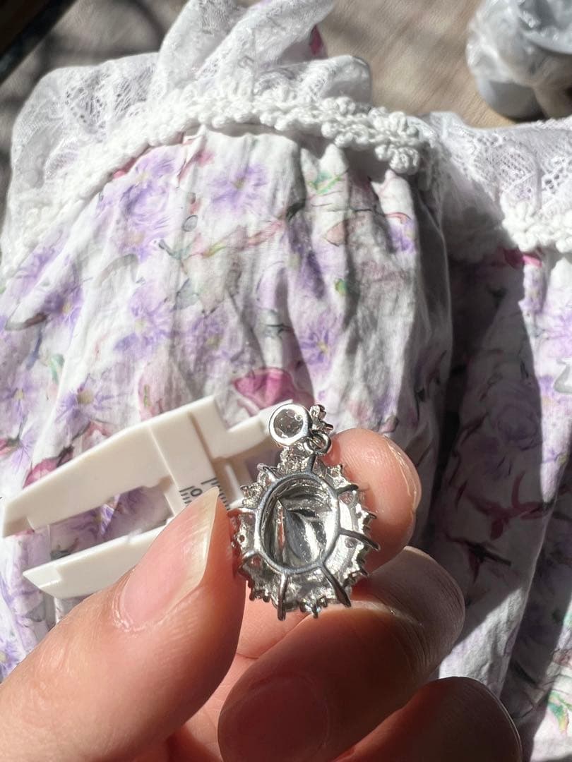 ミャンマー産 本翡翠 A貨 ペンダントs925シルバー台座 氷甘緑NGTC鑑定書