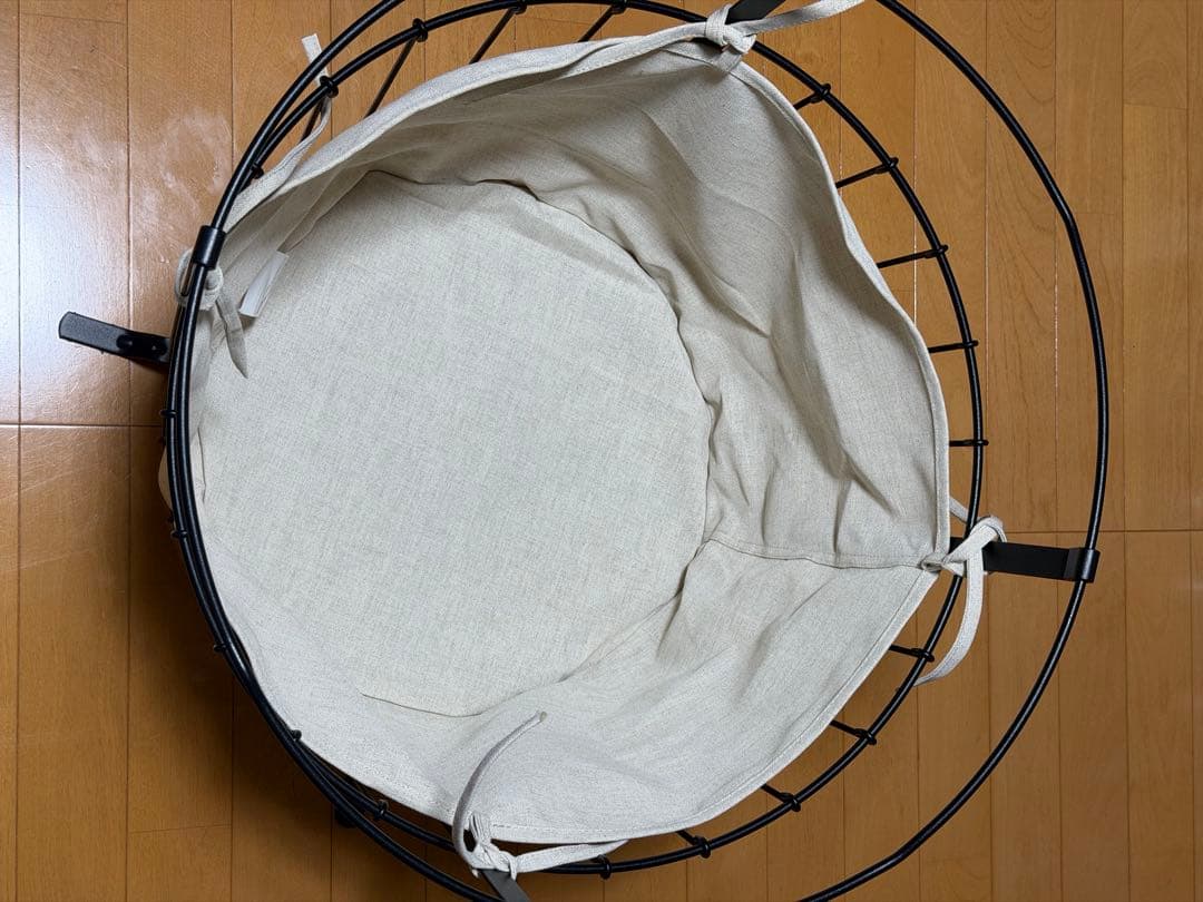 ÄNGESBYN アンゲスビーン リビングテーブル