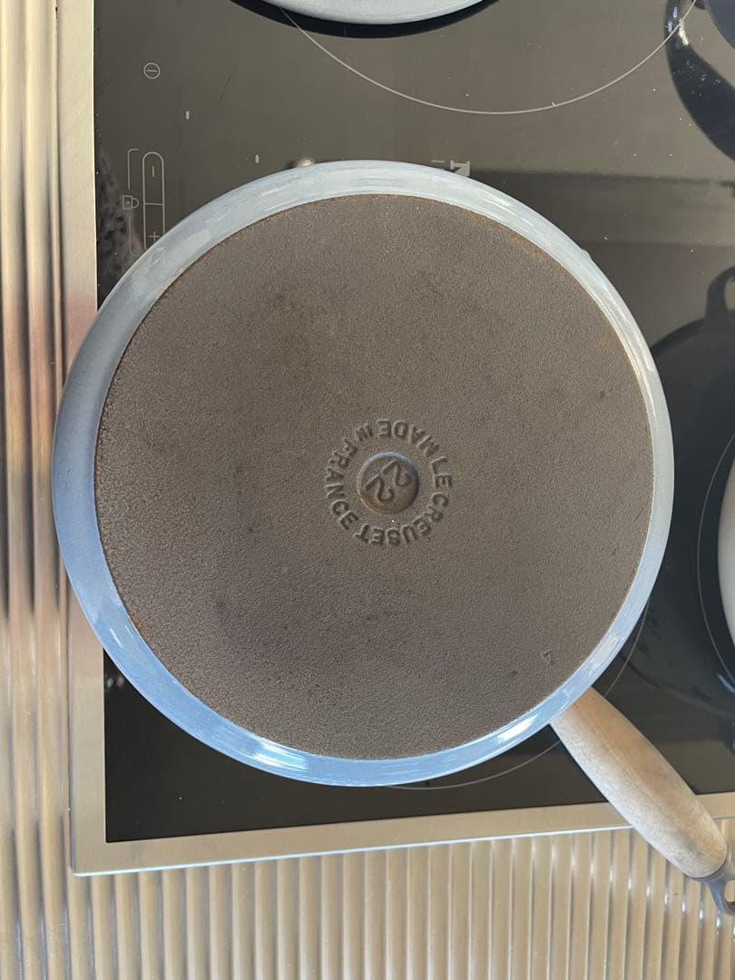 ヴィンテージ　ル・クルーゼ　22 フランス