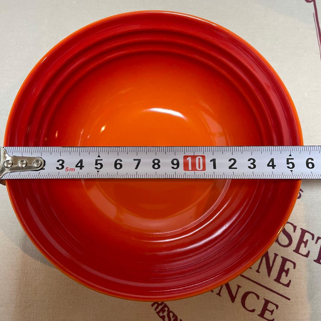 《新品》オレンジ ルクルーゼ シリアルボウル＆ラウンドディッシュ