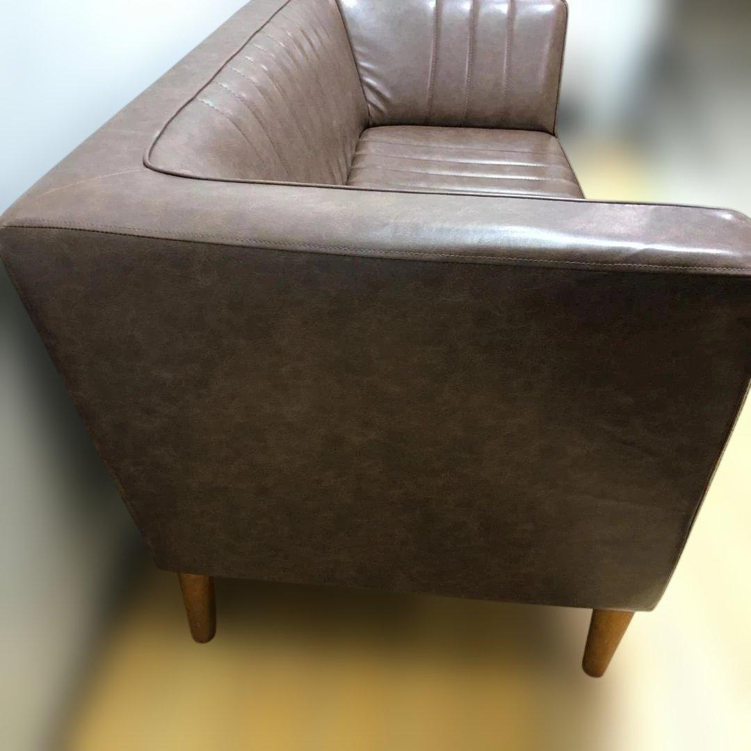 送料無料 2人掛けソファ レザー調 インテリアショップ カフェ風　112925