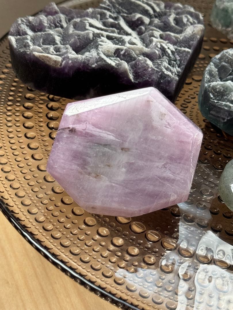 感謝価格⭐︎クンツァイト 大ぶりフリーフォーム ラベンダーカラー・ブラジル産