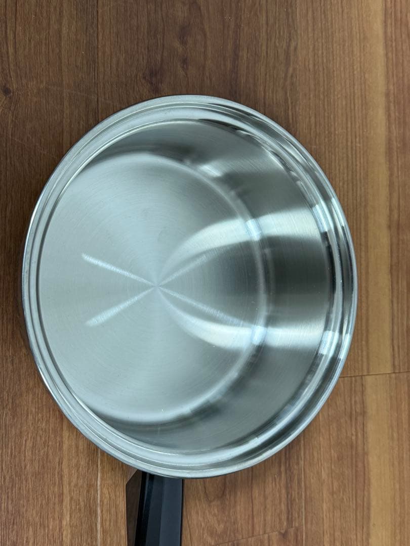 【美品】アムウェイ　中ソースパン