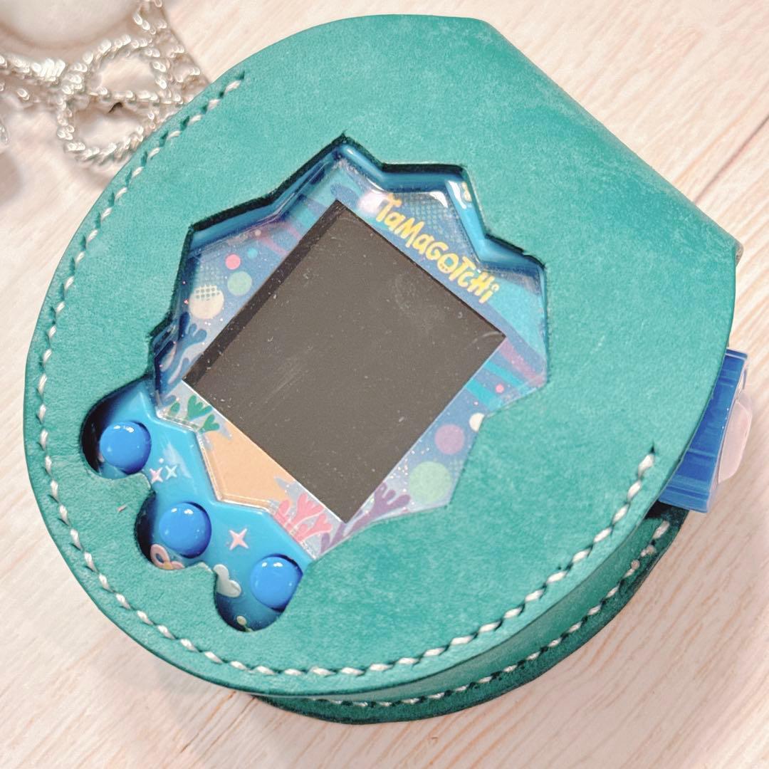 たまごっち パラダイス uni レザーカバー オーダーページ - メルカリ