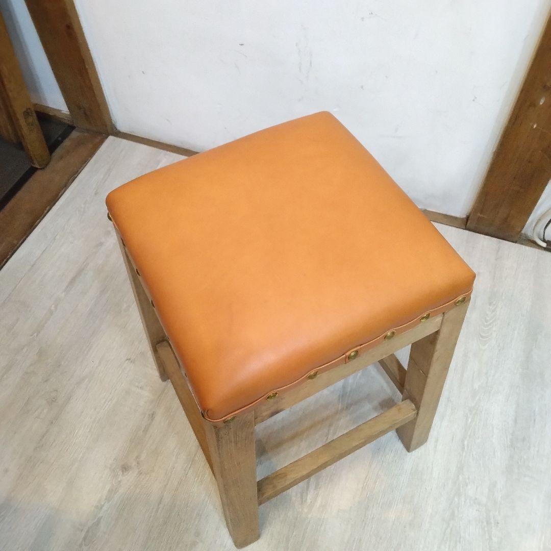 スツール　木製スツール　革張りスツール　ヴィンテージ　昭和レトロ　革