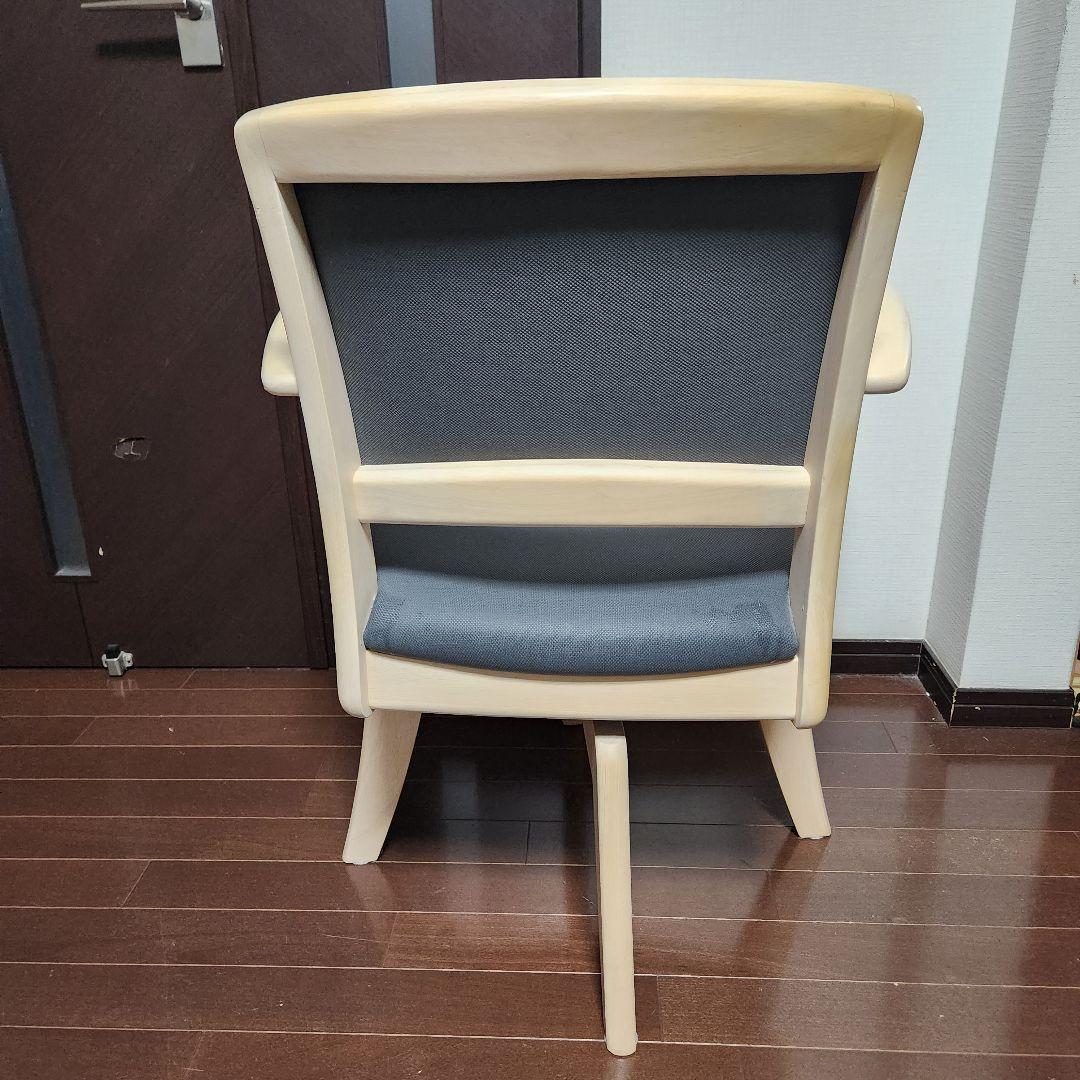 【新品2.7万】回転アームチェア CCM3 筑波産商