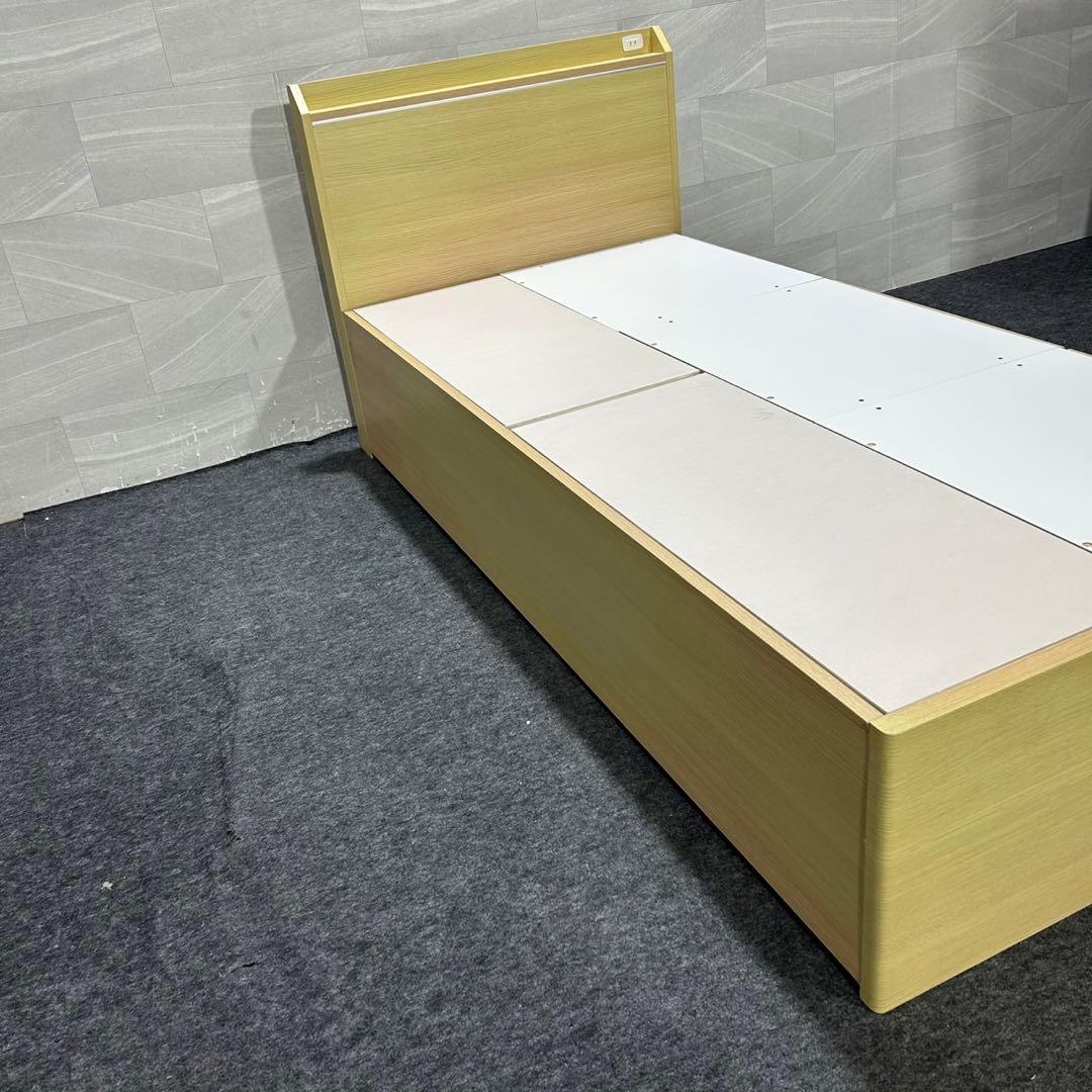 ニトリ ベッドフレーム ジオチェスト 収納 コンセント シングル 格安d3739