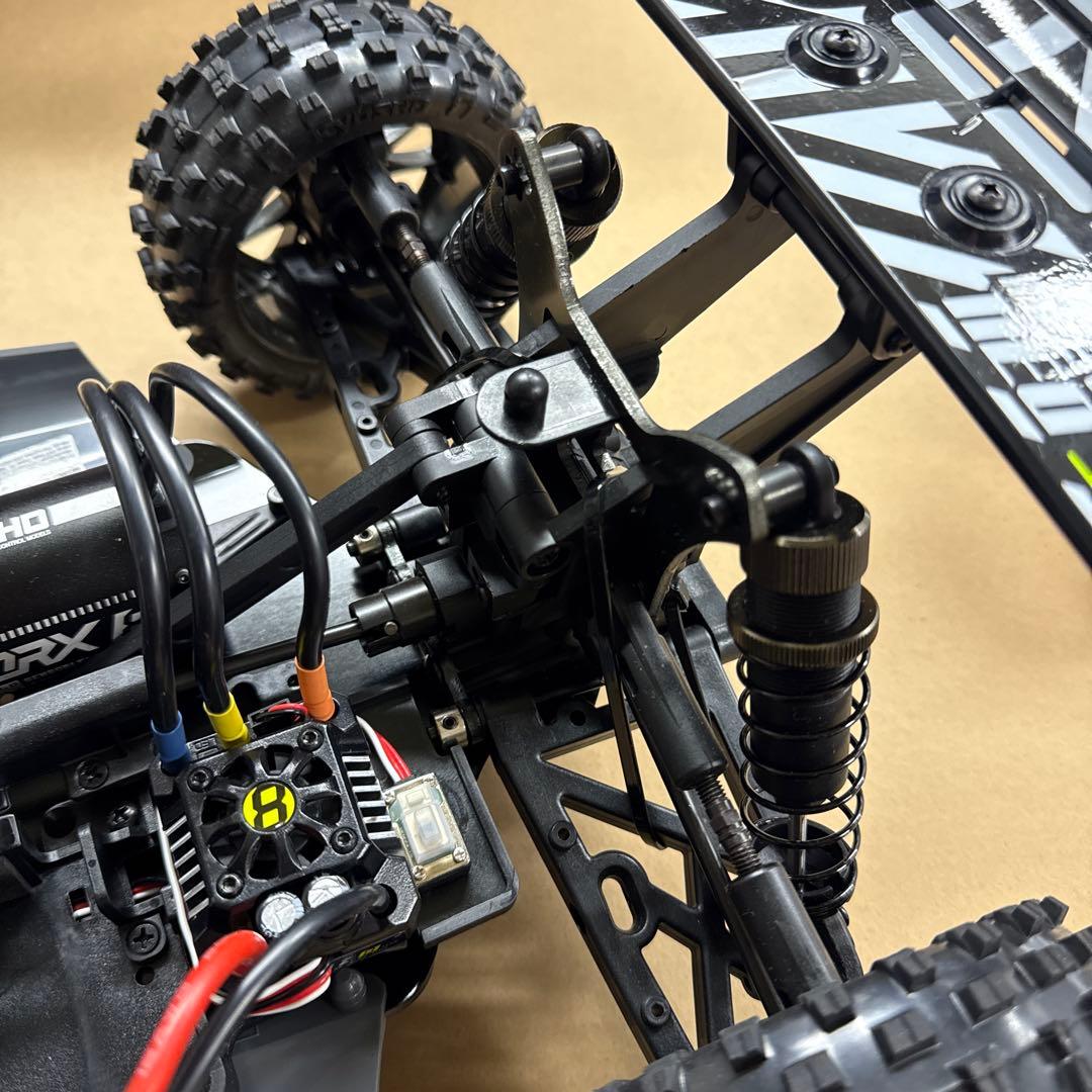 京商　インファーノ ME 3.0 1/8スケールラジコンカー